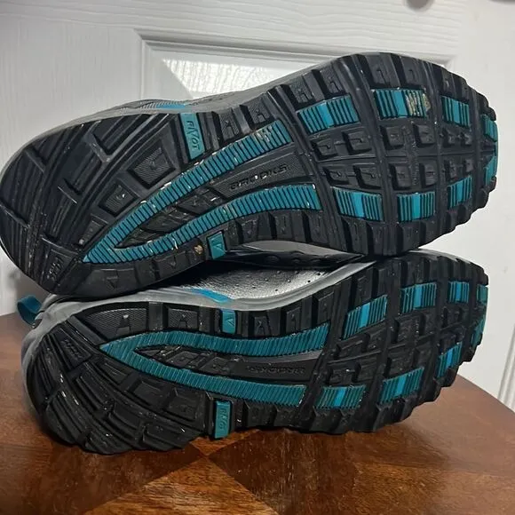🔥🔥 BROOKS CASCADIA Trail Running Shoes -  Women Sz 9B - EXCELLENT Condition