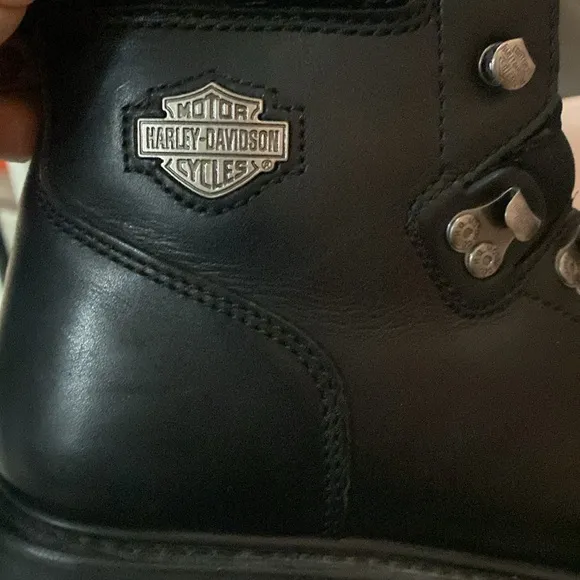 ￼ Harley Davidson lace up boots