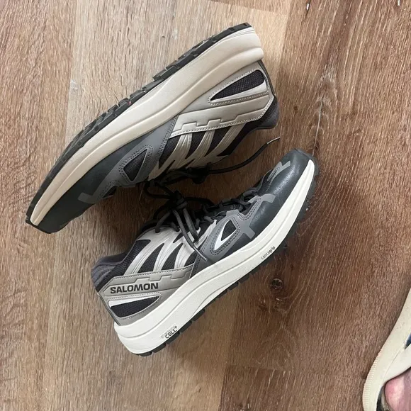🆕 NEW - Salomon ODYSSEY ATHLETIC SHOES -  MEN -SZ 9