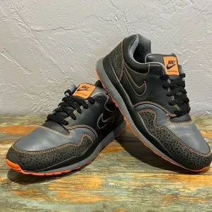 🔥 NIKE Air Safari 87 Retro Training/Running Shoes - Black/Gray/Orange - Men Sz