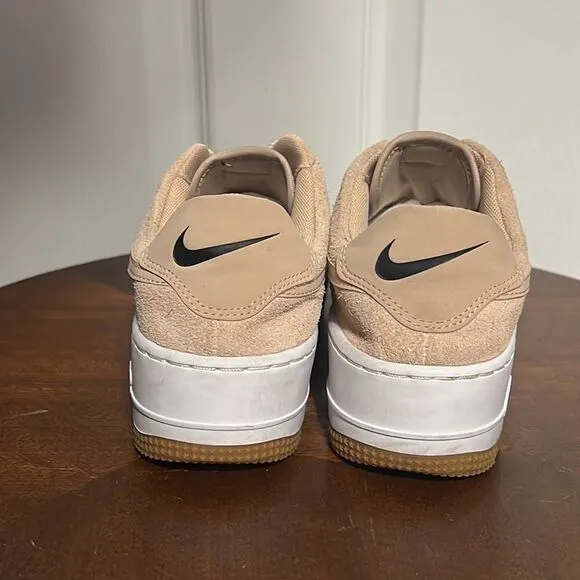 🔥🔥 NIKE AIR FORCE 1 Sage Women’s Suede Platform Shoes - Sz 6.5 - EXCELLENT