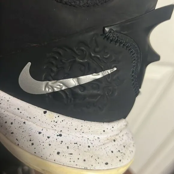 🏀 Nike LeBron Witness V5 Black/White Basketball Shoes LEBRON JAMES - Sz 8 - GUC