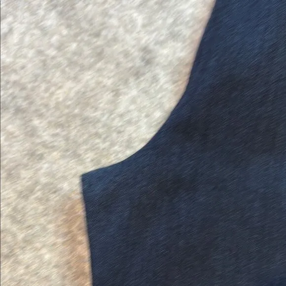✨ PAIGE Hoxton Ankle Jeans – Alania Dark Wash, Size 32, Excellent Condition ✨