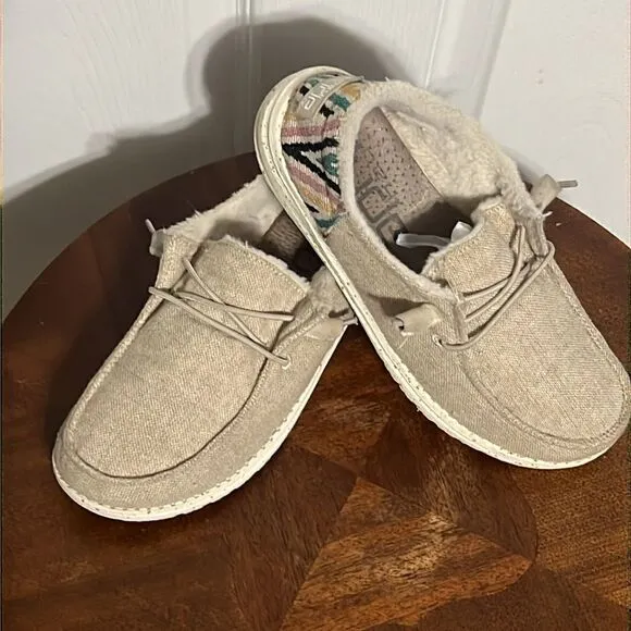 🔥🏝️ WOMEN'S HEYDUDE WENDY FUNK Slip-On Casual Lined Shoes - Size 6 - EXCELLENT