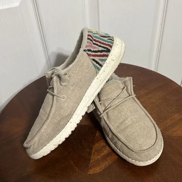 🔥🏝️ WOMEN'S HEYDUDE WENDY FUNK Slip-On Casual Lined Shoes - Size 6 - EXCELLENT