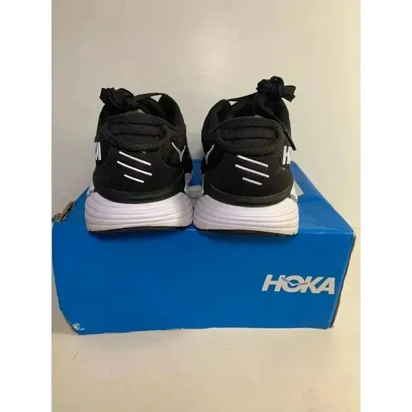 .1692 Hoka W Clifton 9, Black/White, Womens Running Shoes-US 7 Womens