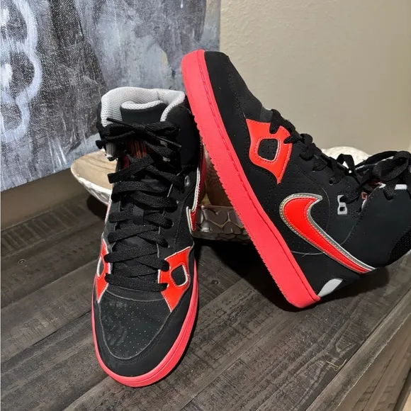 🔥2013 -NIKE Son Of Force Mid 616303-003   Leather Shoes  J27 size 9.5​