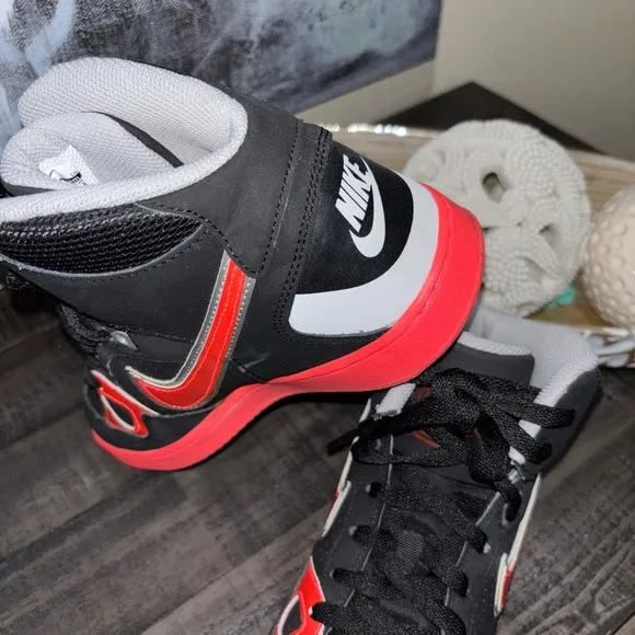 🔥2013 -NIKE Son Of Force Mid 616303-003   Leather Shoes  J27 size 9.5​