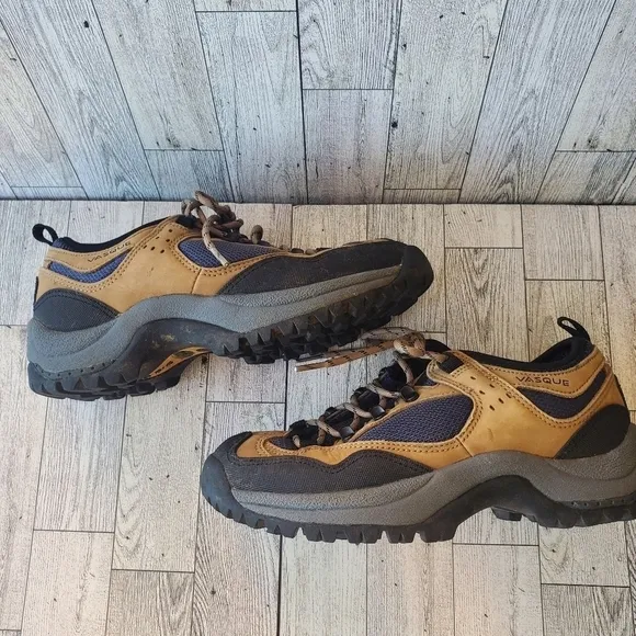 2/$30 Vasque Mens Hiking Shoes Sz 7.5