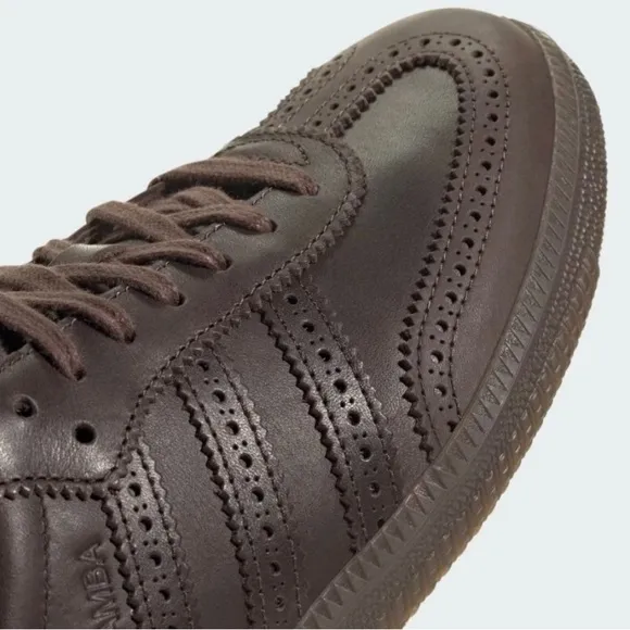 Adidas Men's Brown Sneakers
