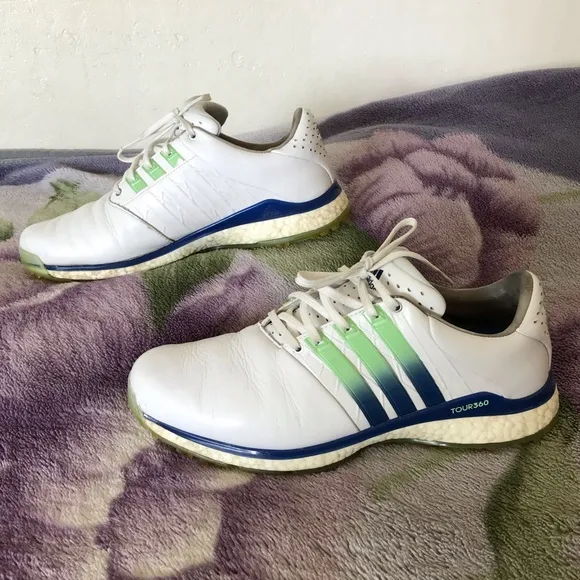 Adidas Men’s Tour360 XT Spikeless 2.0 Golf Shoes