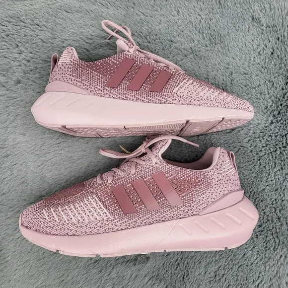 Adidas Originals Swift Run 22 Purple Women`s Running Casual Shoes
