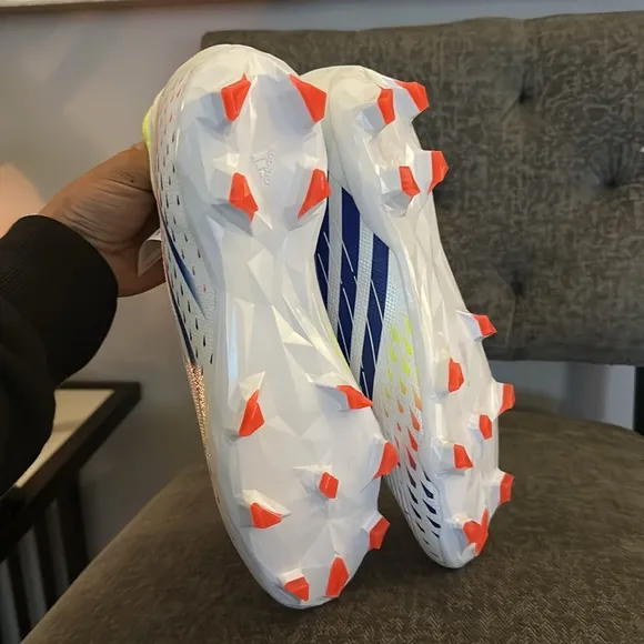 Adidas predator edge.3 LL size 7 nwt