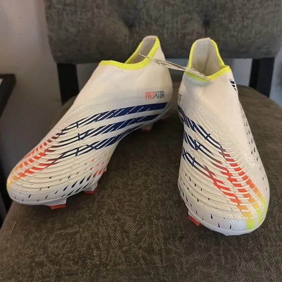 Adidas predator edge.3 LL size 7 nwt