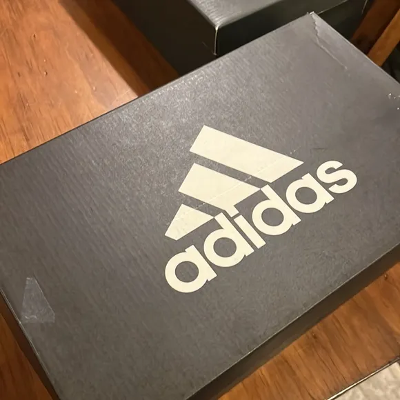 Adidas Superstar Glossy Toe Shoes Sneakers New BB0683 Womens Size 10