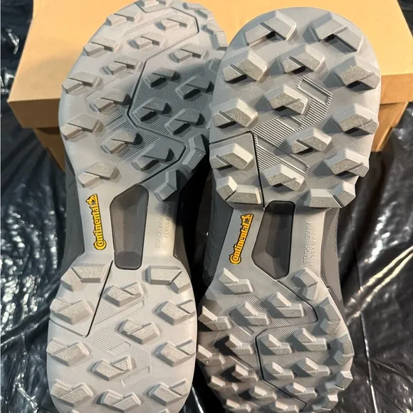 Adidas Terrex Swift R3 Mid GTX Shoes