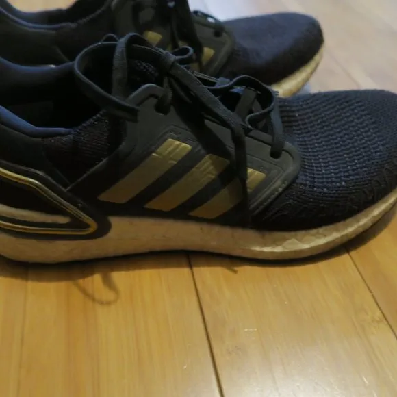 Adidas Ultraboost 20 Running Shoes US Men's 8.5 Black Metallic Gold White EE4393