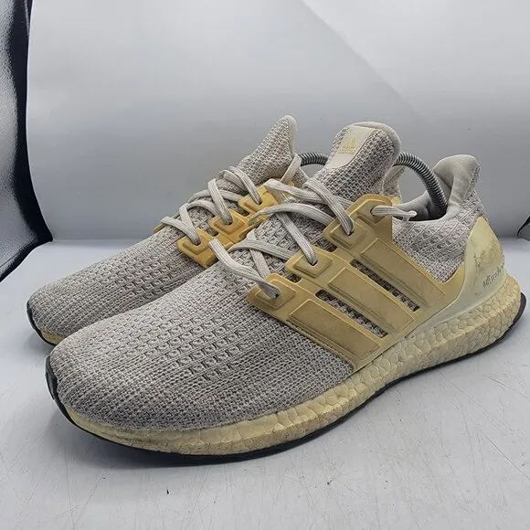 Adidas Ultraboost 4.0 Mens 11 White Sneaker Shoes Running Walking Outdoor BB6168