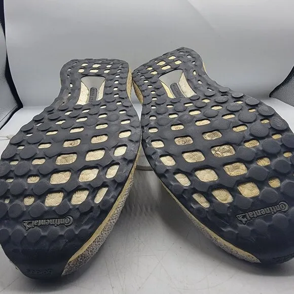 Adidas Ultraboost 4.0 Mens 11 White Sneaker Shoes Running Walking Outdoor BB6168