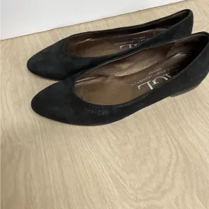 AGL Ballet Flat Shoes Women's 36.5/6.5 Black Suede Shimmer Pointed Toe Loafers