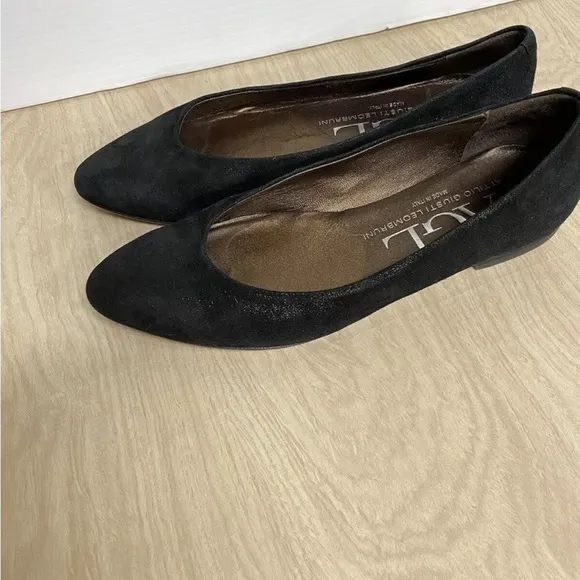 AGL Ballet Flat Shoes Women's 36.5/6.5 Black Suede Shimmer Pointed Toe Loafers