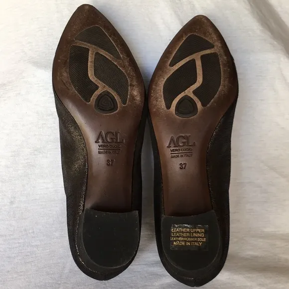 AGL black/brown block heel pointed toe pump size 37