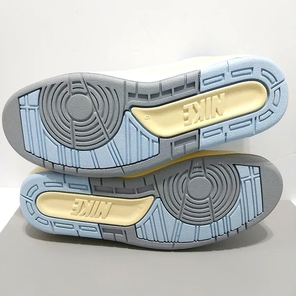 Air Jordan Retro 2 Low &quot;Look Up In The Air&quot; NEW, Sneakers,  Size‎ 10.5| EUR 42.5
