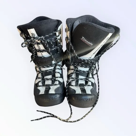 Airwalk Freeride 1995 snowboard boots size 7 men’s.