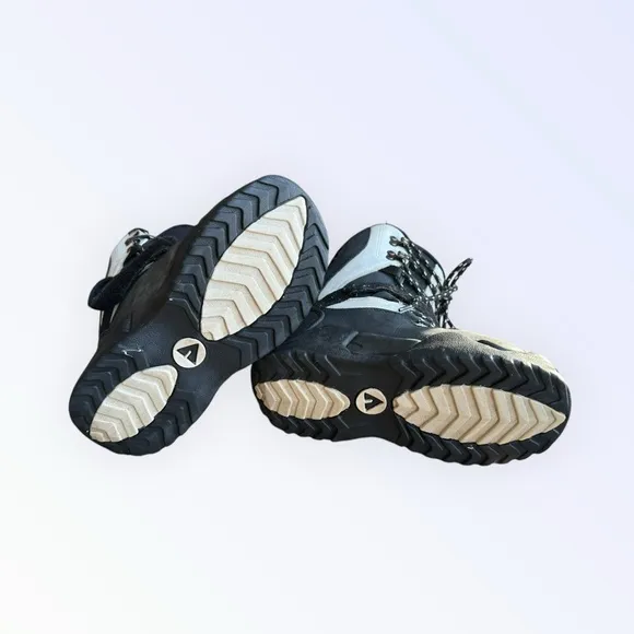 Airwalk Freeride 1995 snowboard boots size 7 men’s.