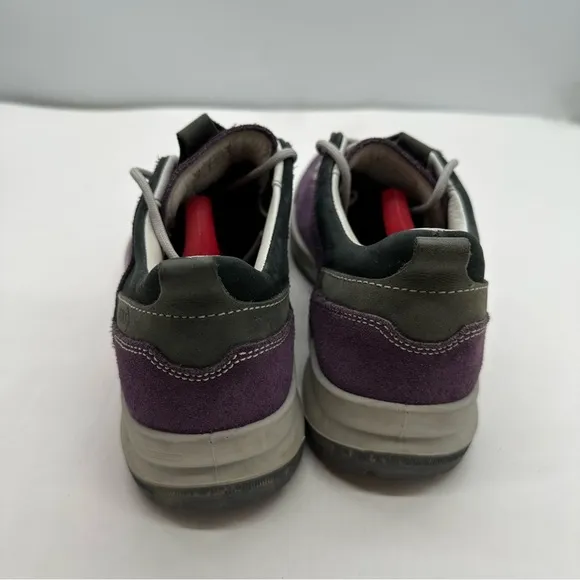 AKU LaVal Low Womens 9 Hiking Shoes Sneakers Suede Michelin Mountaineer Trekking