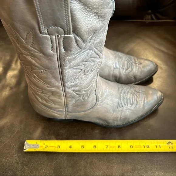 Alberta Boots men’s cowboy leather boots size 10 D (Regular Width)