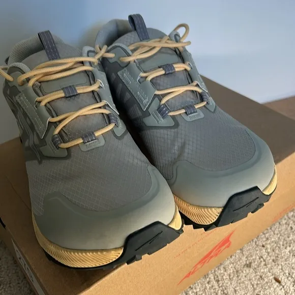 Altra Lone Peak Low All Weather 2 Womens All Terrain Waterproof Running Shoes 9