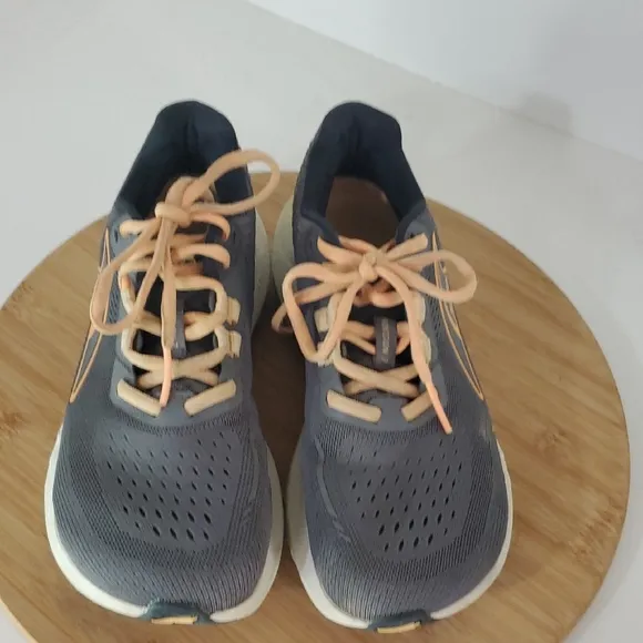 Altra Women's Provision 7 Gray and Orange Running Shoes Sneakers Size 7.5