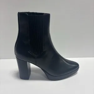Anne Klein Women’s Jayce Booties Black, Size 6.5 M
