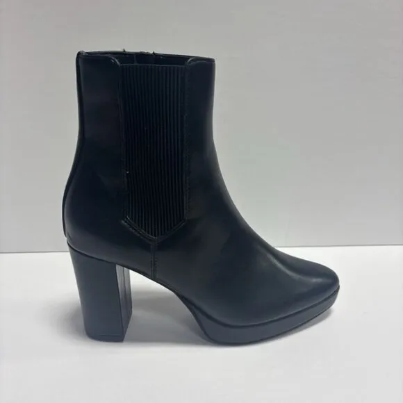 Anne Klein Women’s Jayce Booties Black, Size 6.5 M