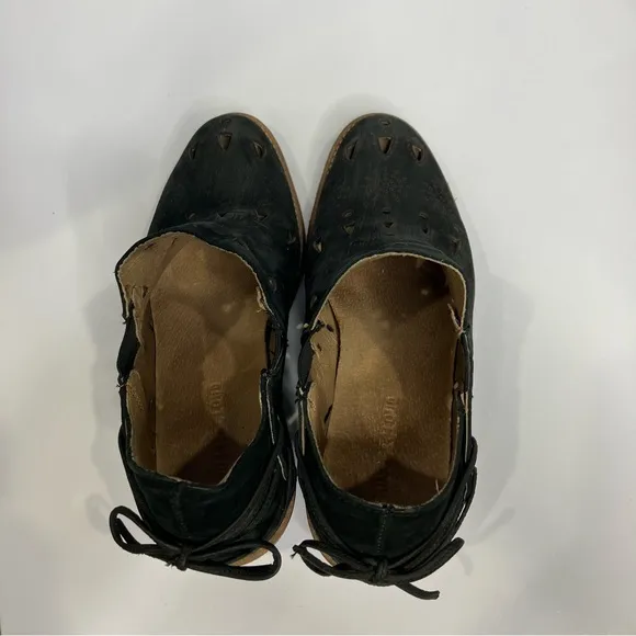 Anthropologie misses &amp; cloud perforated ankle boots black leather women’s size 8