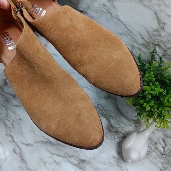ANTHROPOLOGIE SILENT D Bichon Cut-Out Ankle Boots Women Tan Suede Sz 41 Leather