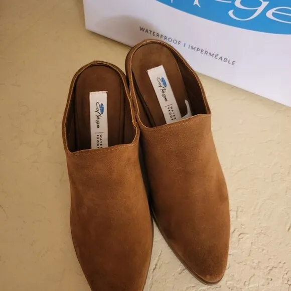 AQUA COLLEGE Women's Brown Nia Slip On Leather Heeled Mules Shoes 7M NIB