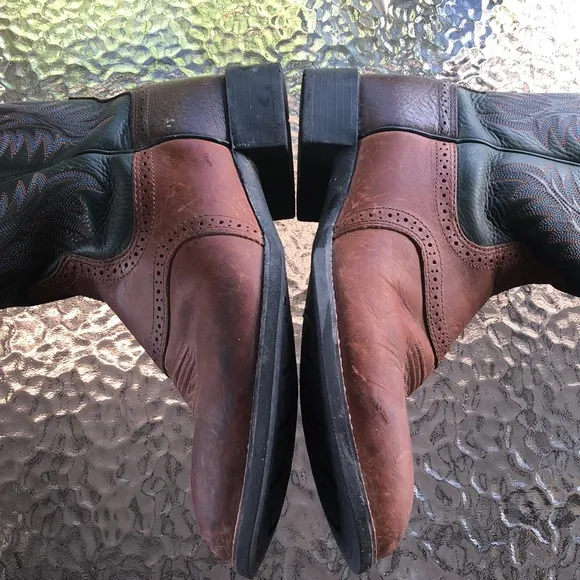 Ariat cowboy boots