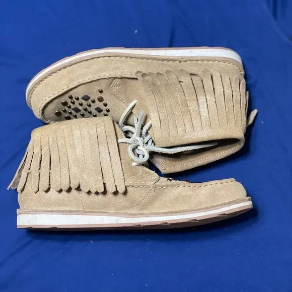 Ariat Cruiser Chukka Tan Fringe Jeweled Suede Shoe Ankle Boots Womens Size 8B