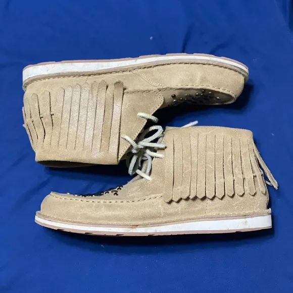 Ariat Cruiser Chukka Tan Fringe Jeweled Suede Shoe Ankle Boots Womens Size 8B