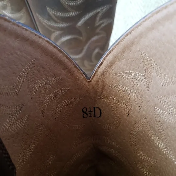 Ariat Heritage Western Boots men’s size 8.5D