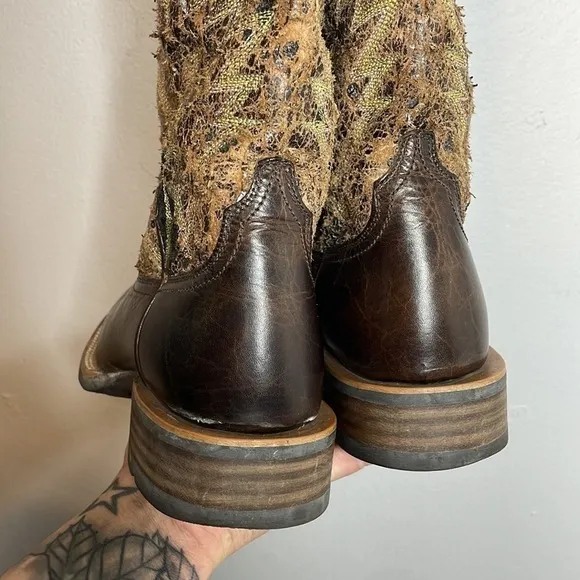 Ariat | Men’s Brown Striker Quickdraw Round Toe Western Boots Size 8.5