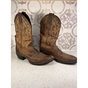 Ariat Men’s R Toe Boots Size‎ 9.5