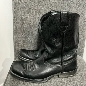 Ariat Men’s Rambler Boots Size 9D