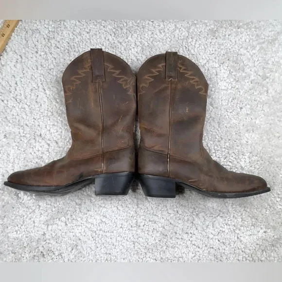 ARIAT Men’s Sedona Western Boots. Leather Cowboy Boots Rounded Toe Wide 9EE