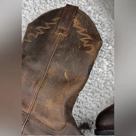 ARIAT Men’s Sedona Western Boots. Leather Cowboy Boots Rounded Toe Wide 9EE
