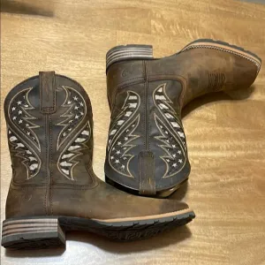 Ariat Men’s Square toe boots
