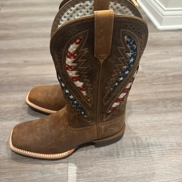 Ariat QuickDraw VentTEK Distressed Brown Leather Americana Cowboy Western Boots