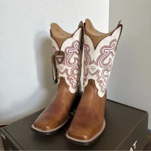 Ariat Western Cowboy Boots Brown and White